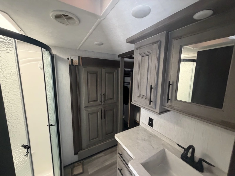 2021 HEARTLAND BIGHORN 3375SS