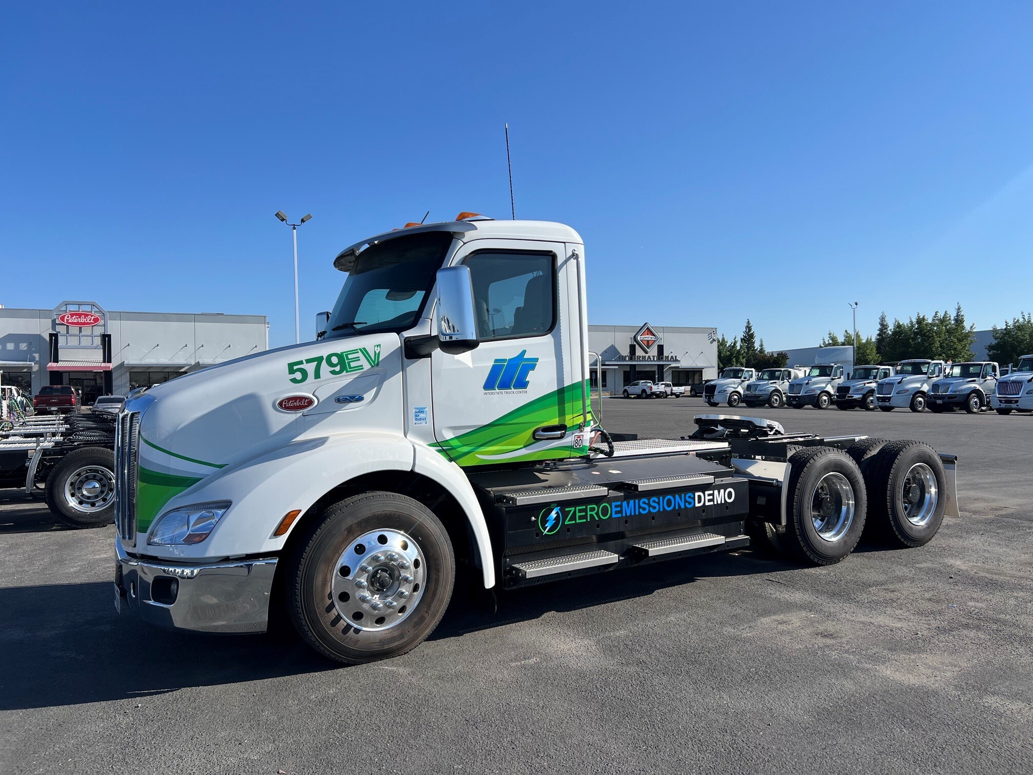 2024 PETERBILT 579 in Turlock, CA
