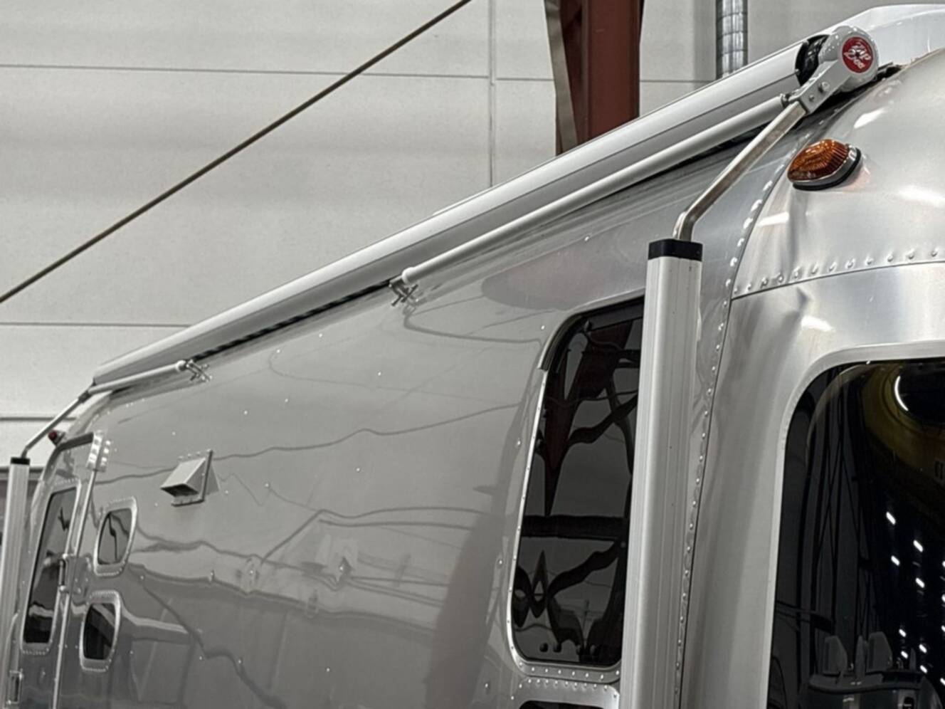 A photo of this 2024 Airstream International 25FB