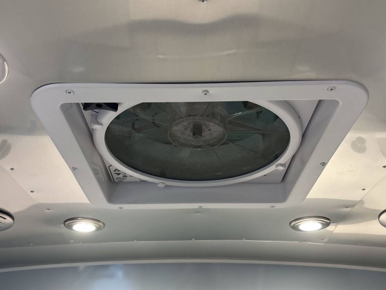 A photo of this 2024 Airstream International 25FB