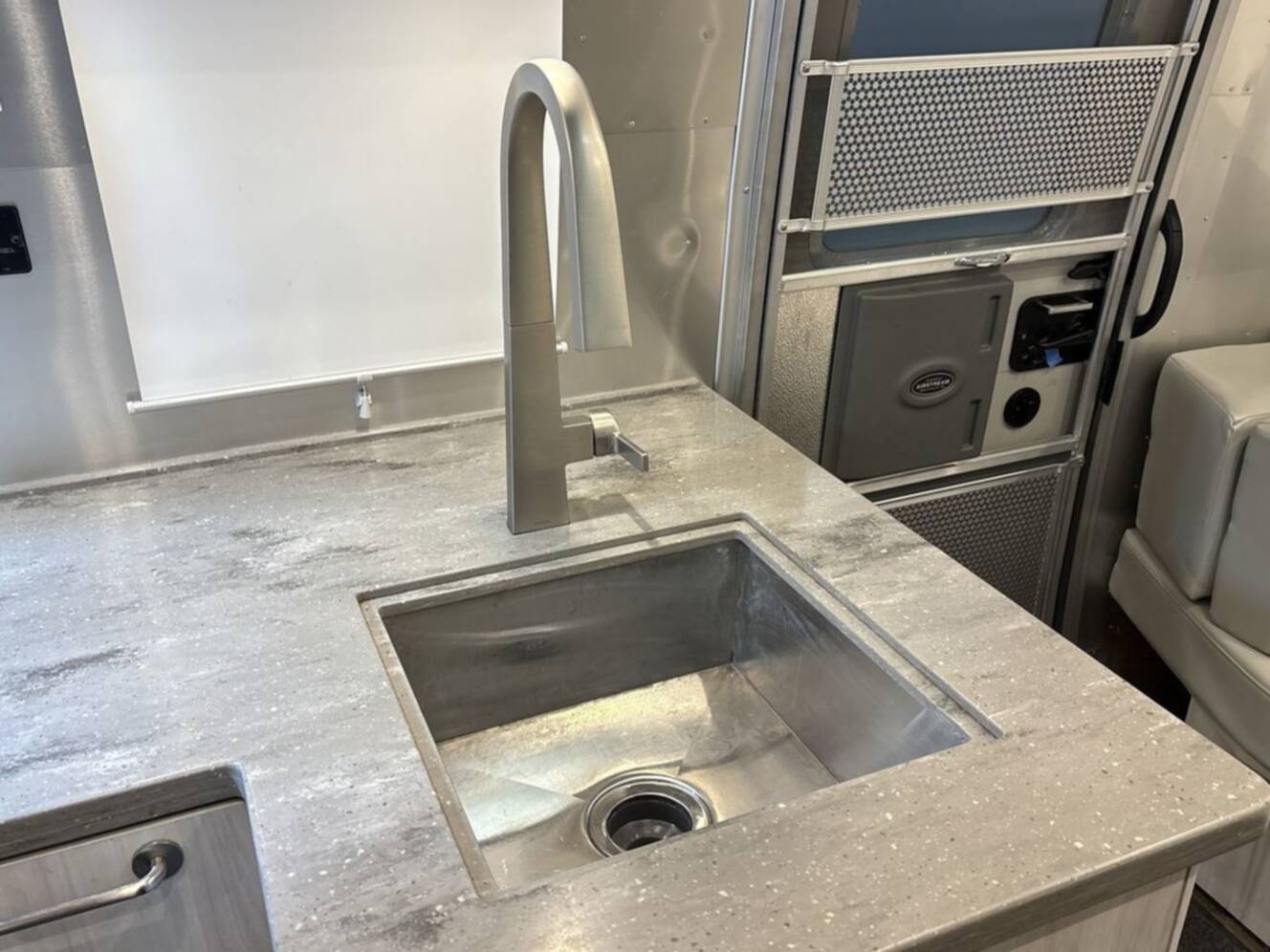 A photo of this 2024 Airstream International 25FB