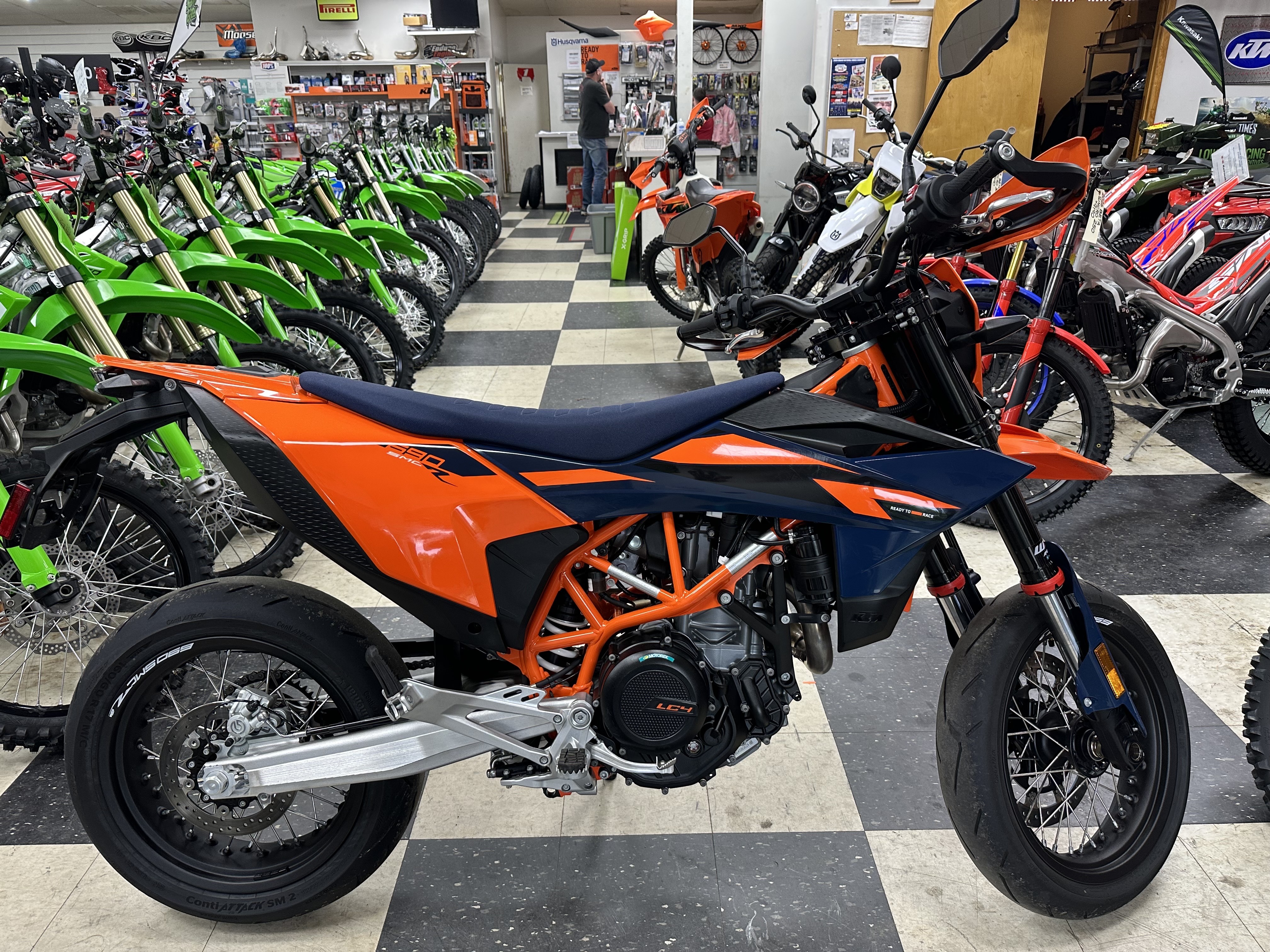2026 KTM 690 SMC R ENDURO R in Hamburg, NJ