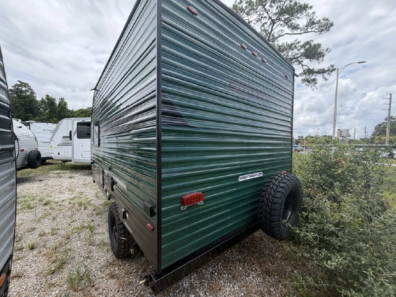 2027 SUNSET PARK RV SUNLITE LTD 13BD