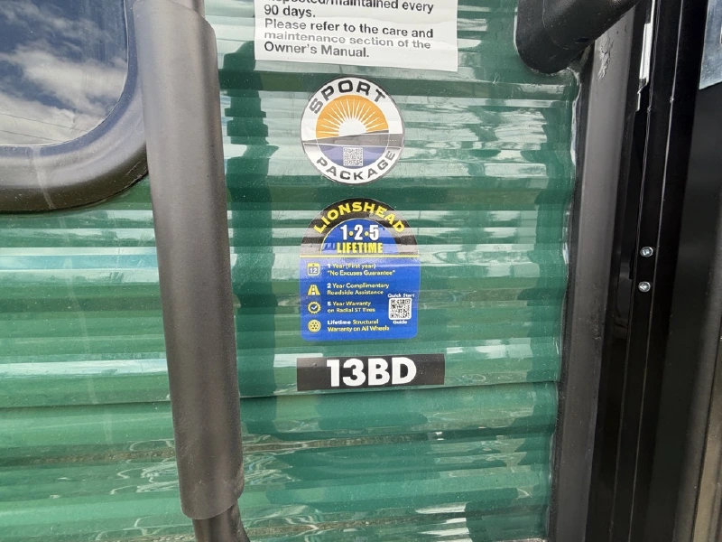 2027 SUNSET PARK RV SUNLITE LTD 13BD
