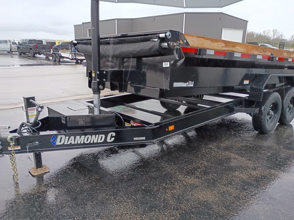 2025 Diamond C Trailers HDU208 16X82 in Hilbert, WI