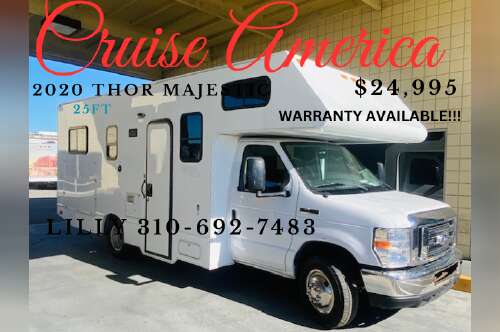 2020 Winnebago MINNIE WINNIE 325AR in long beach CA