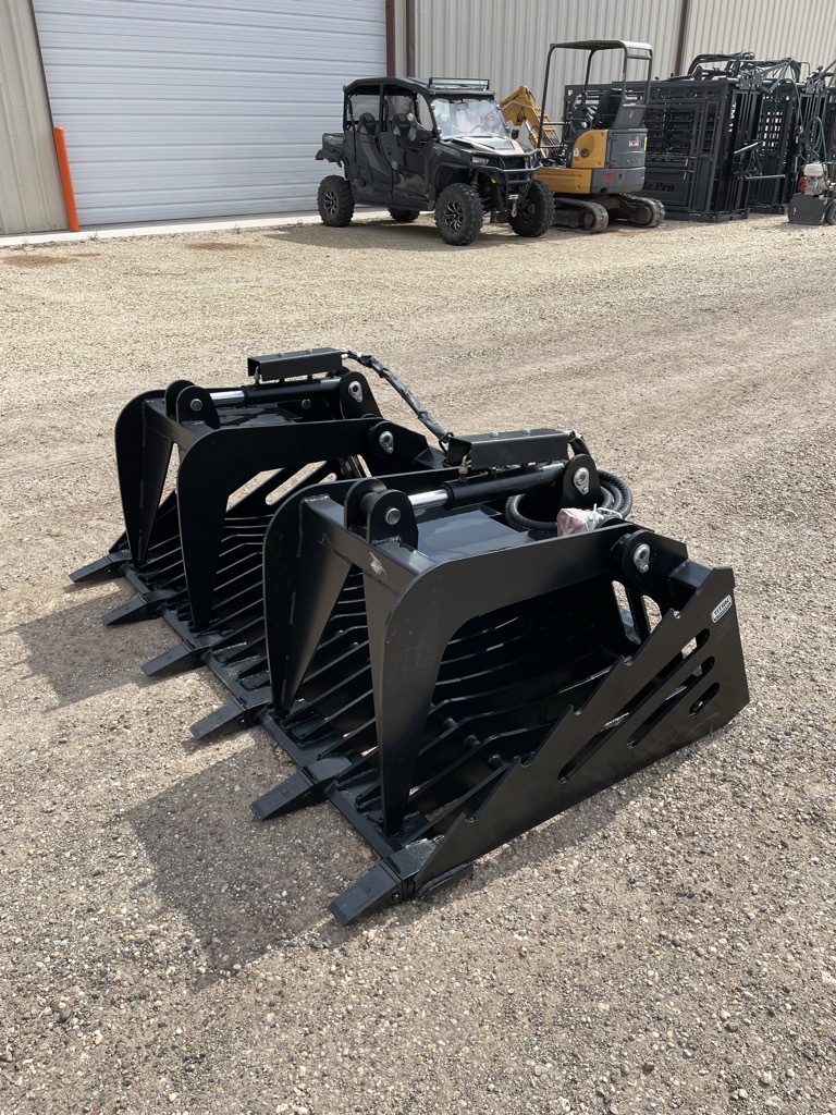 2026 Titian Attachments Rock Grapple Bucket in Seminole, TX