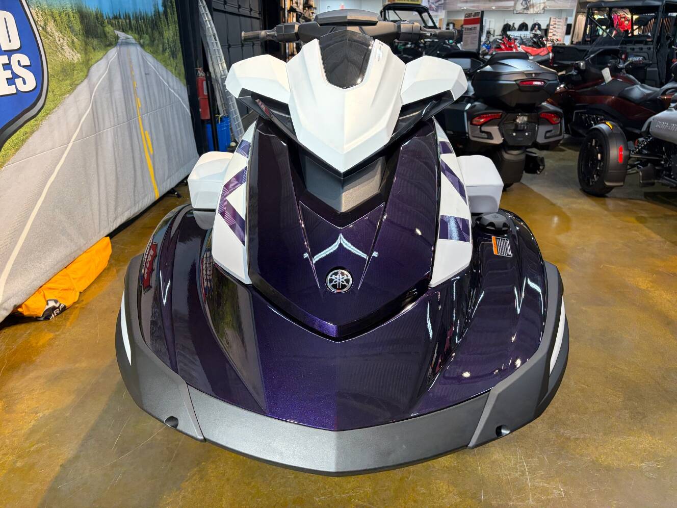 A photo of this 2026 Yamaha Waverunner Vx