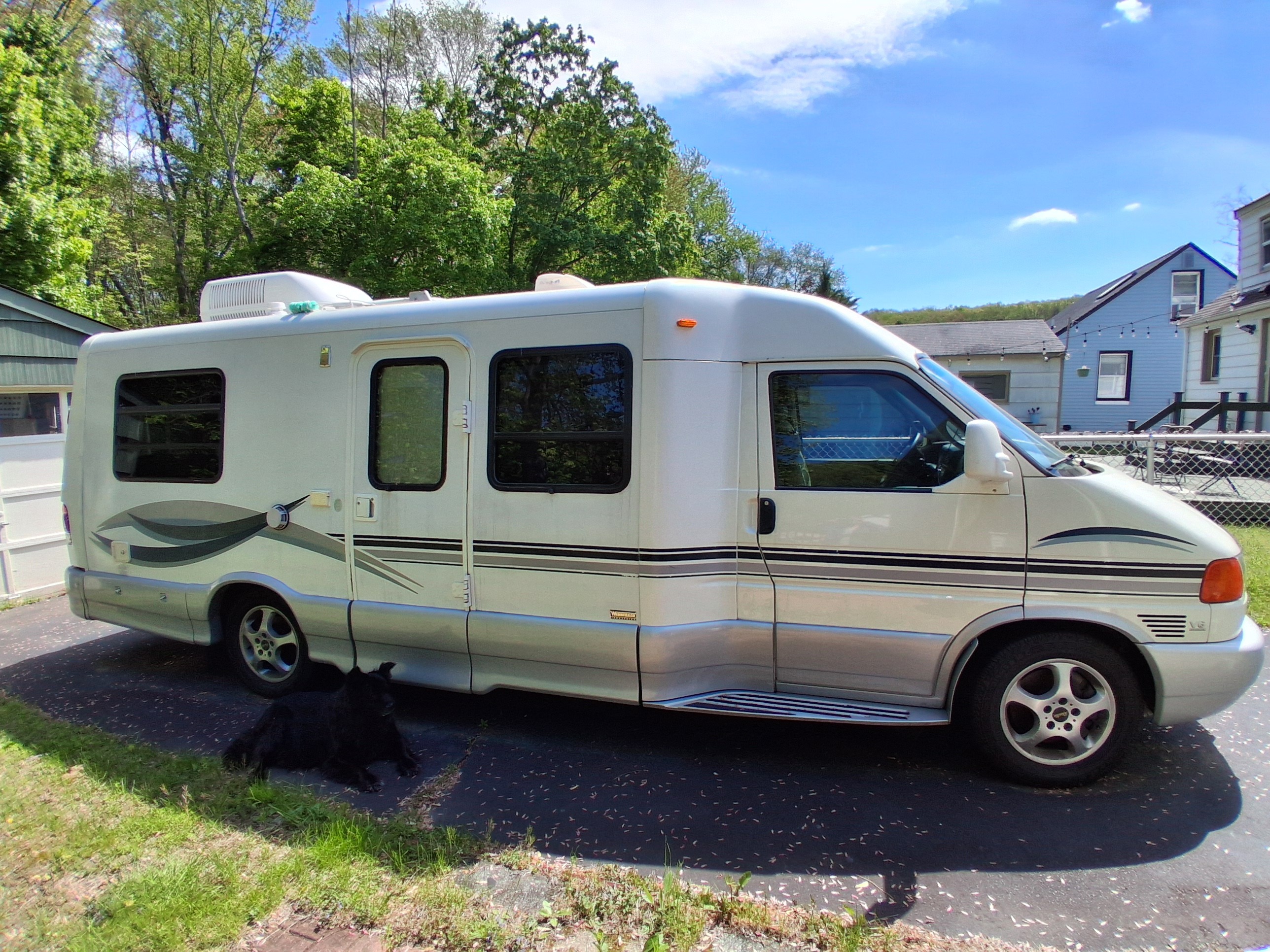 2003 Winnebago RIALTA 22QD in bloomingdale NJ