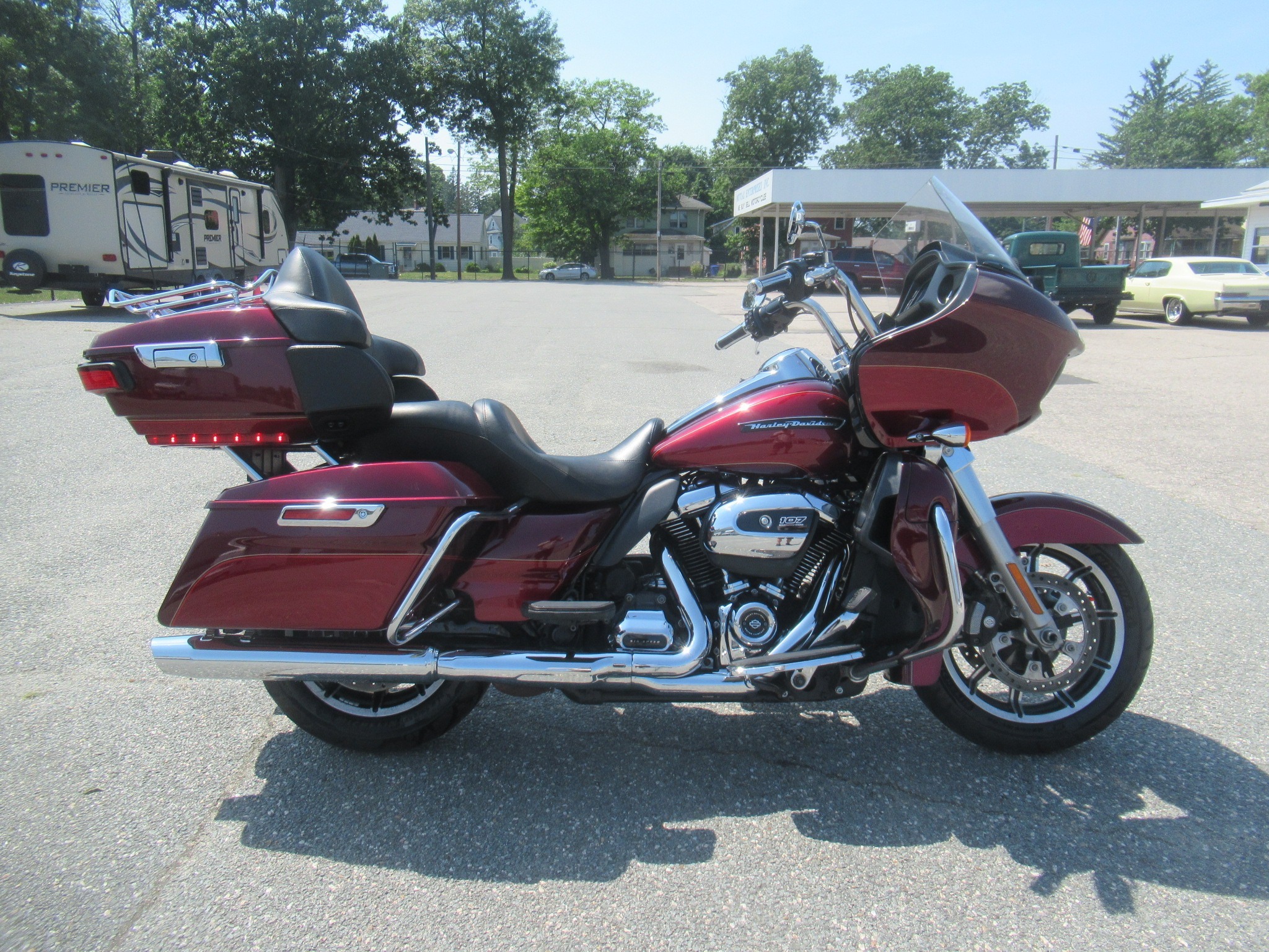 2017 Harley-Davidson Road Glide® Ultra ULTRA in Springfield, MA