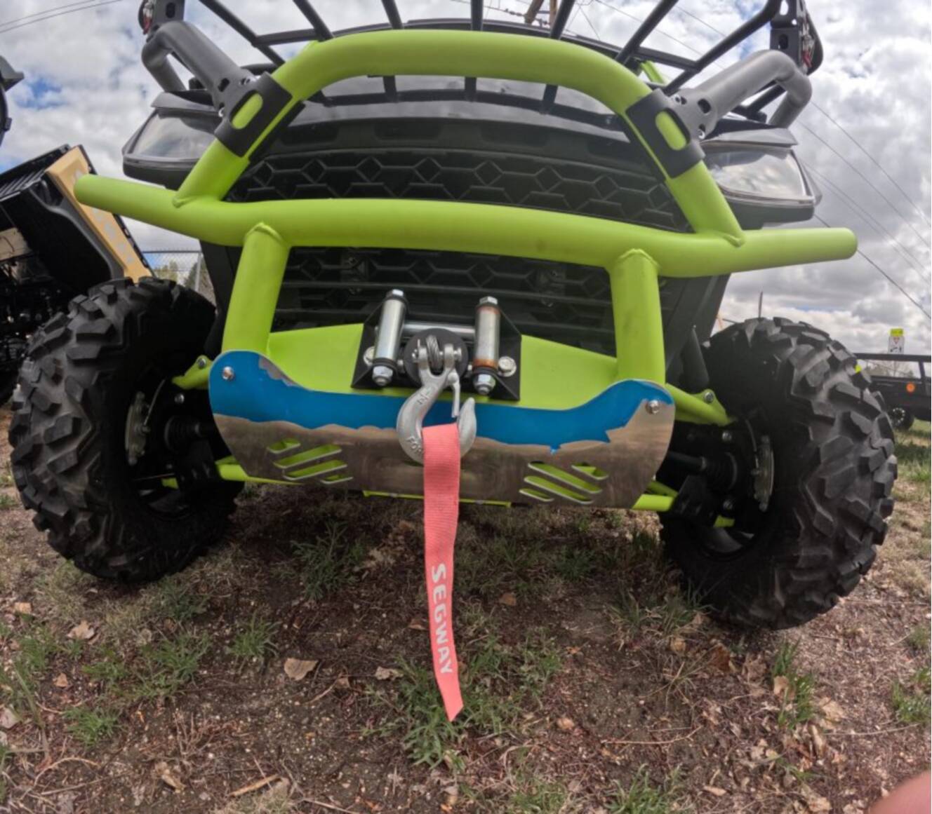 A photo of this 2023 Segway Fugleman UT10 X