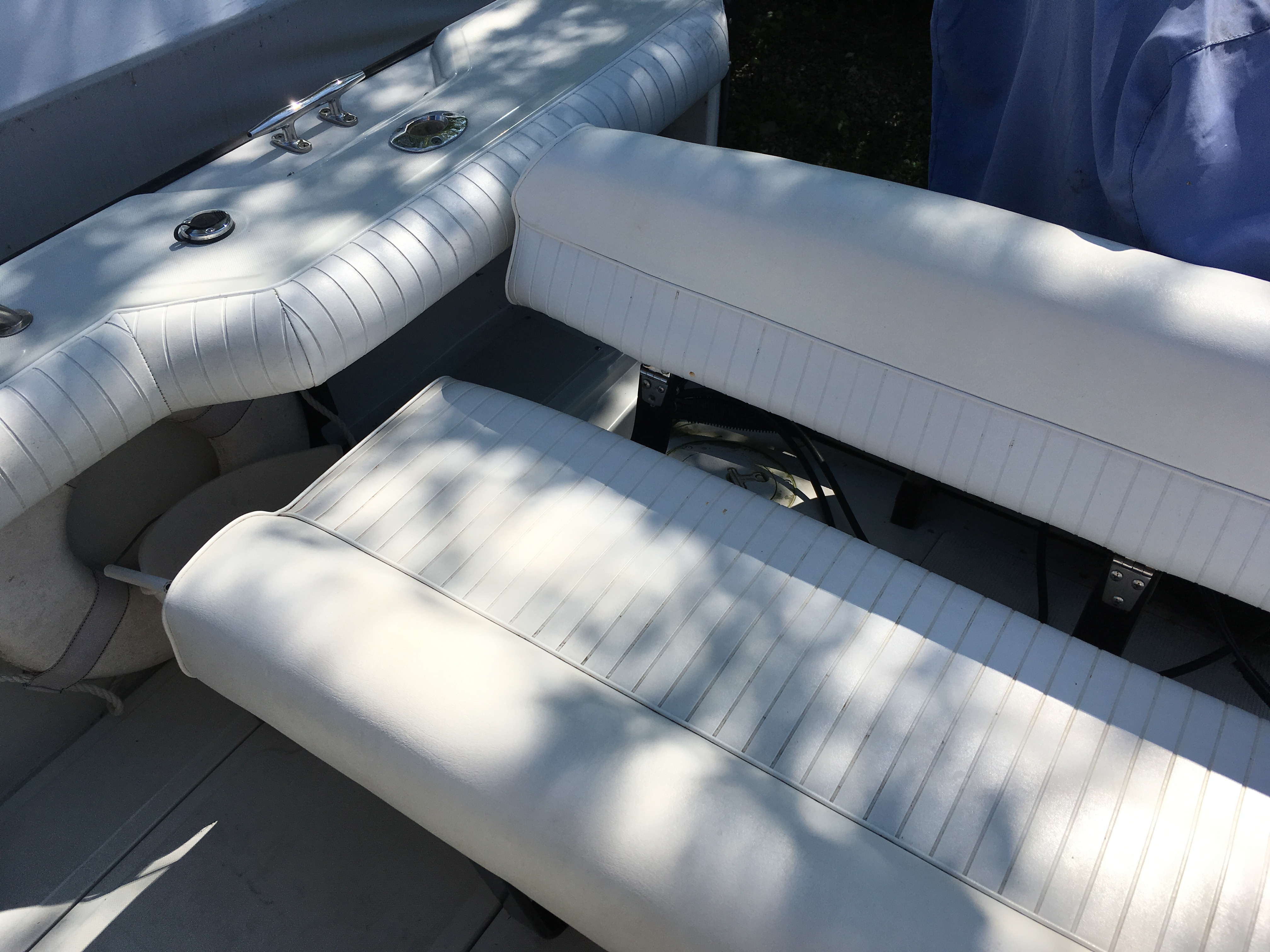 1994 Boston Whaler 24 Outrage in grosse pointe MI