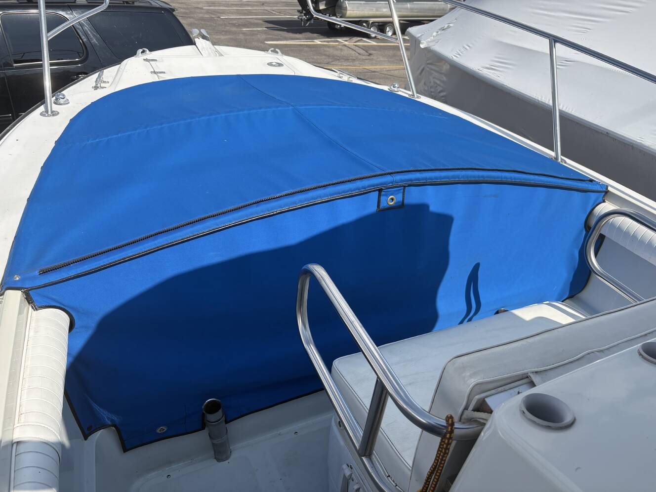 A photo of this 1994 Boston Whaler 24 Outrage