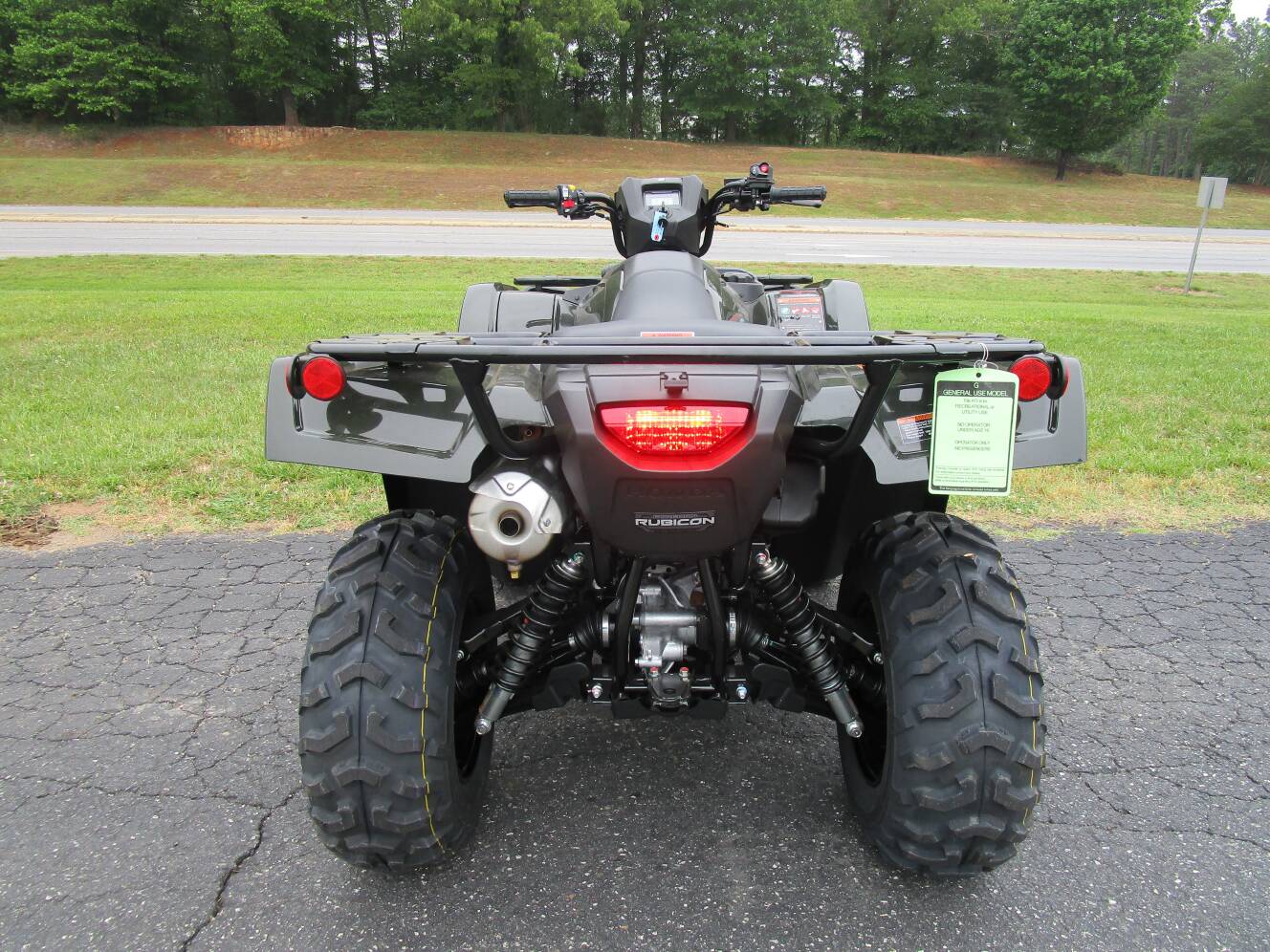 A photo of this 2027 Honda FourTrax Foreman Rubicon 4x4 EPS