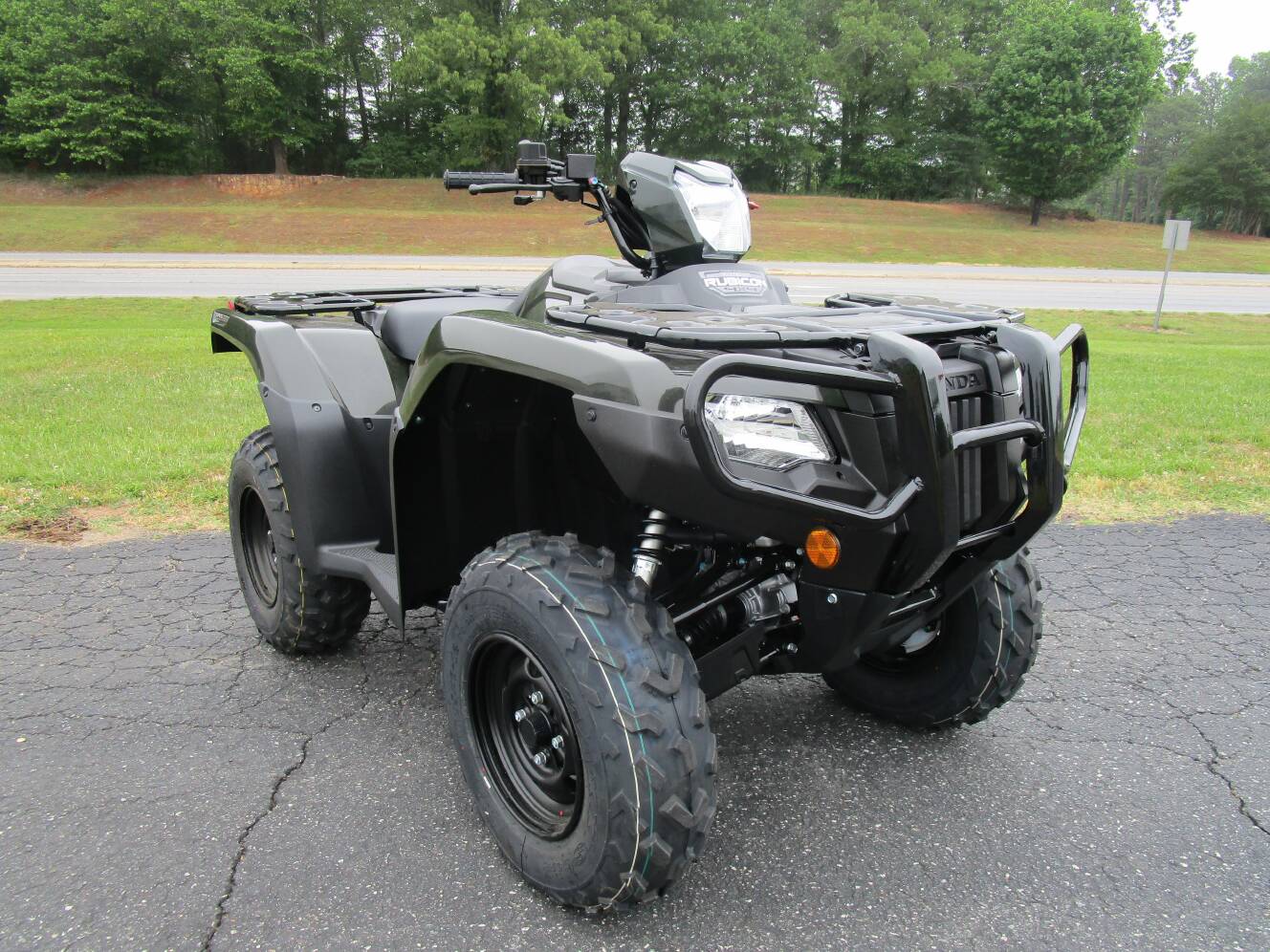 A photo of this 2027 Honda FourTrax Foreman Rubicon 4x4 EPS