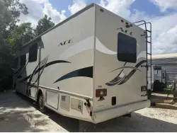2015 THOR MOTOR COACH ACE A.C.E. 30 1 30.1