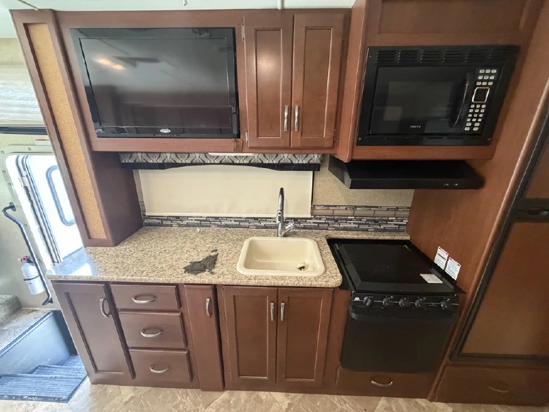 2015 THOR MOTOR COACH ACE A.C.E. 30 1 30.1