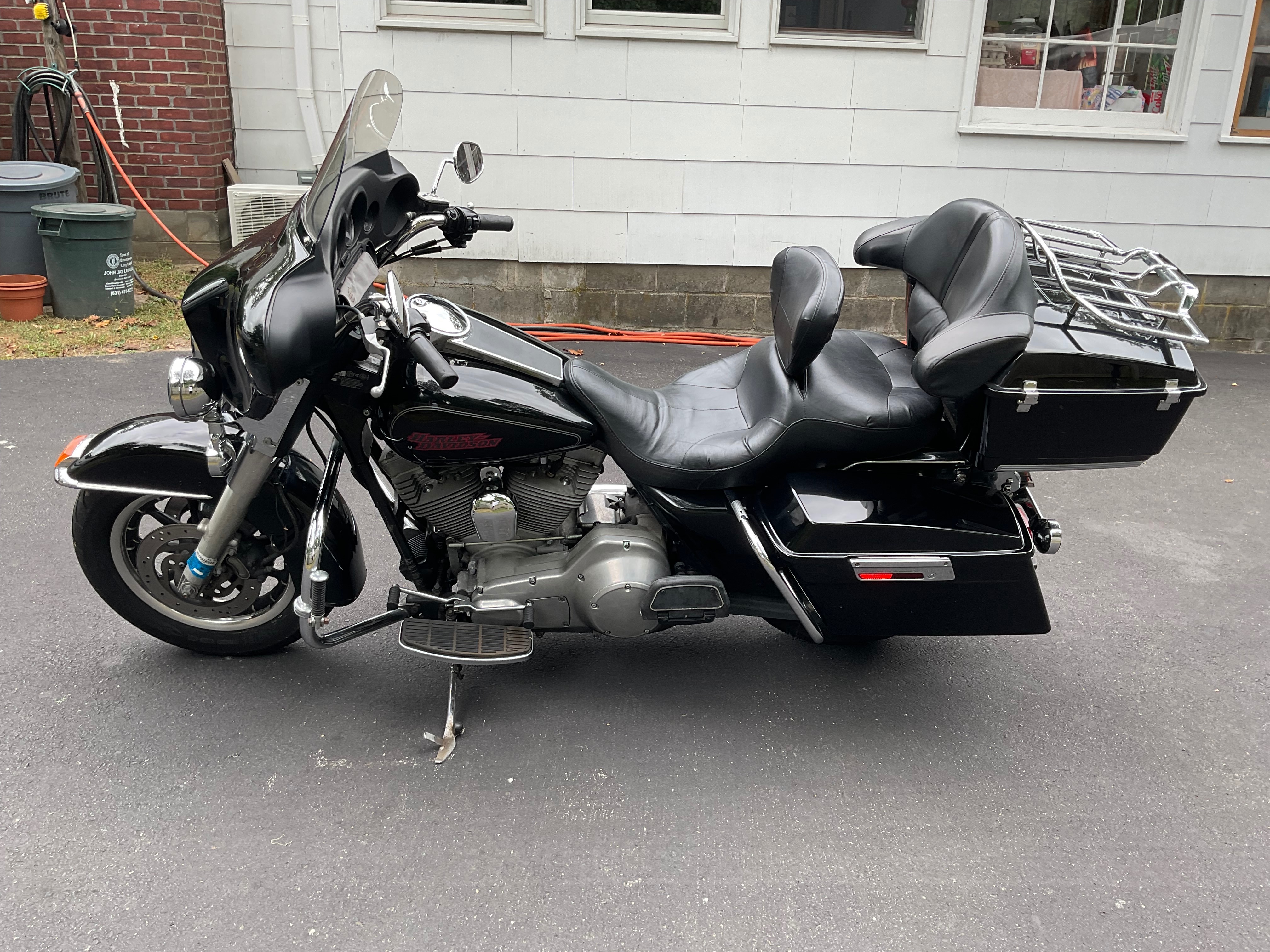 2006 Harley-Davidson ELECTRA GLIDE STANDARD STANDARD in Center Moriches, NY
