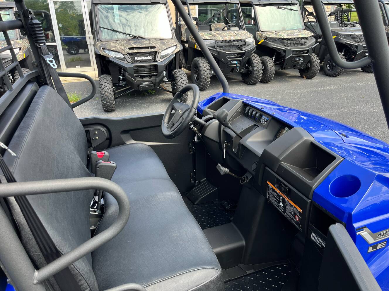 A photo of this 2026 Kawasaki MULE PRO-MX™ LE