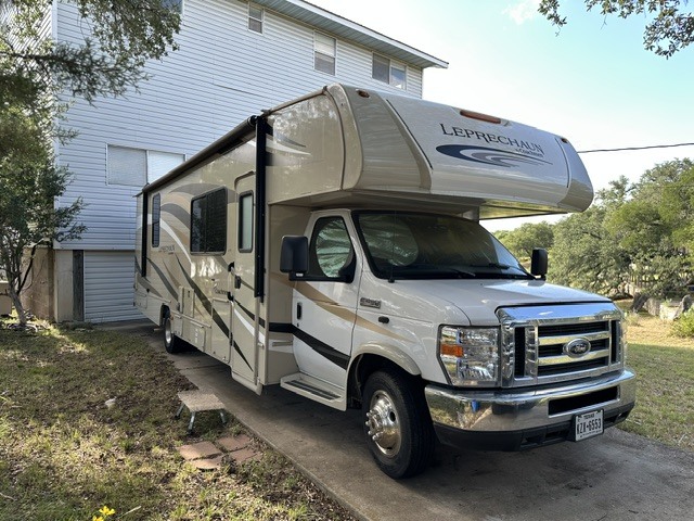 2019 Coachmen LEPRECHAUN 311FS in austin TX
