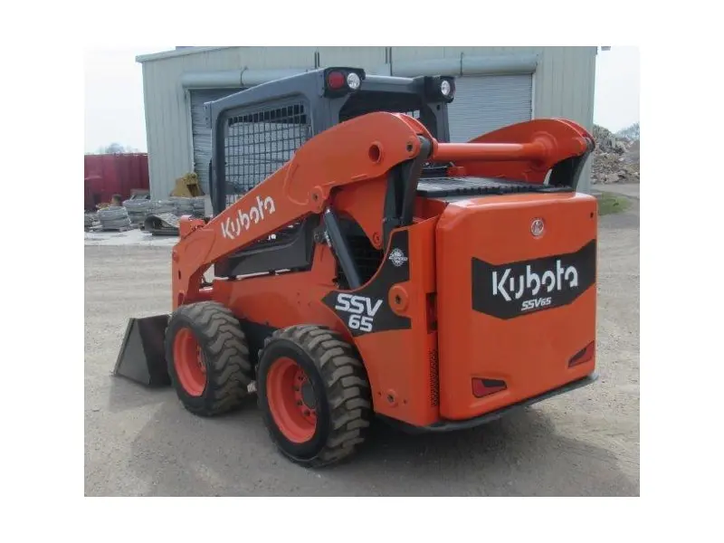 2017 KUBOTA SSV65