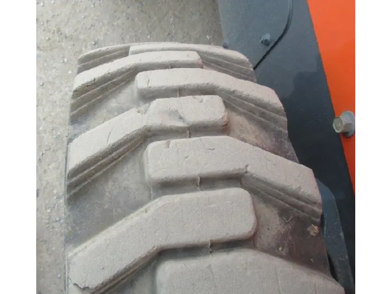 2017 KUBOTA SSV65