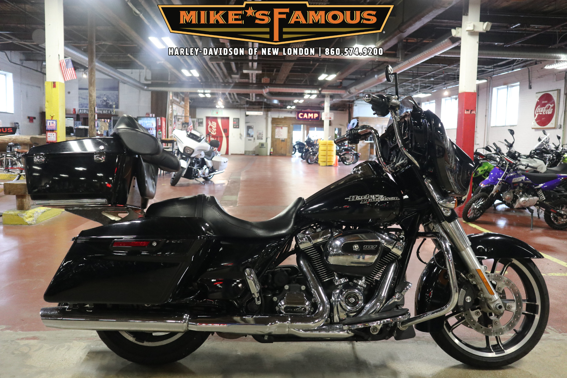 2017 Harley-Davidson Street Glide® Special SPECIAL in New London, CT