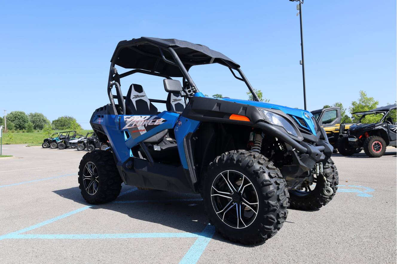 A photo of this 2022 CFMOTO ZForce 800 Trail