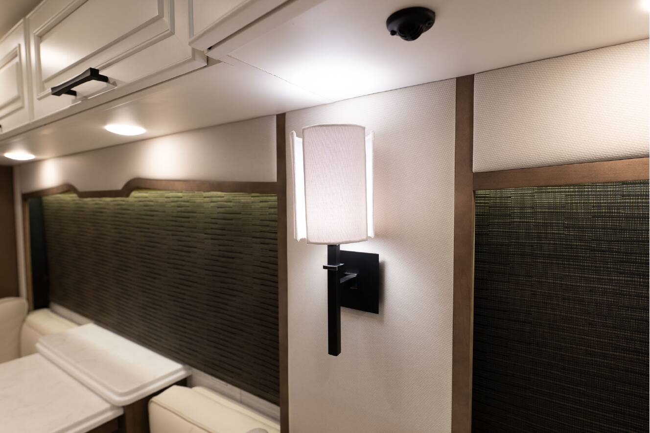 A photo of this 2026 Newmar SUMMIT AIRE 4505