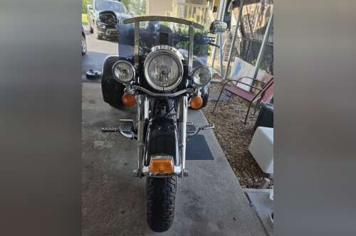 2005 Harley-Davidson ROAD KING CUSTOM in estill springs TN