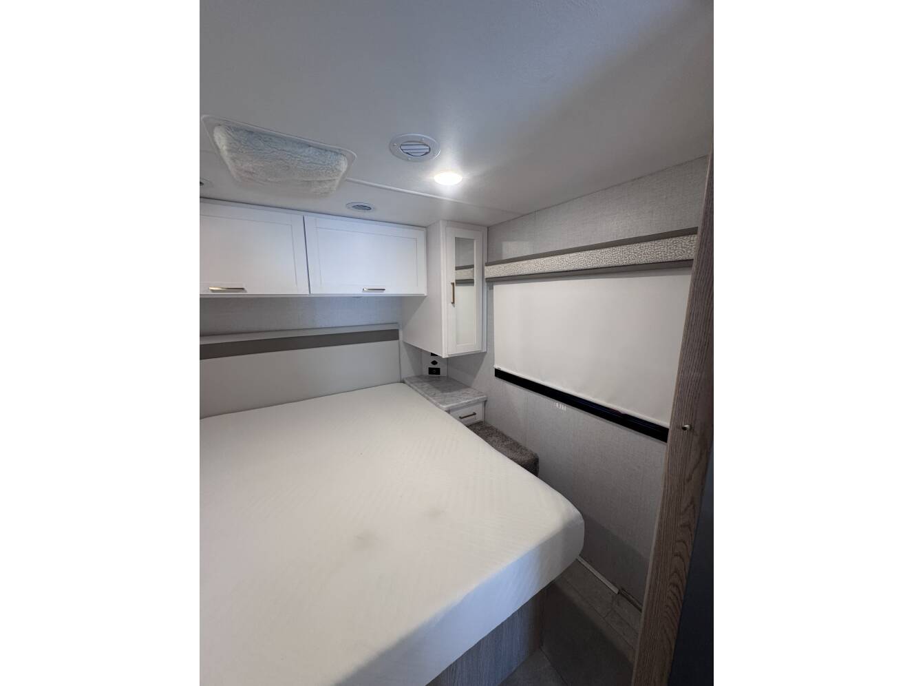 A photo of this 2026 Thor Motor Coach CHATEAU 28Z