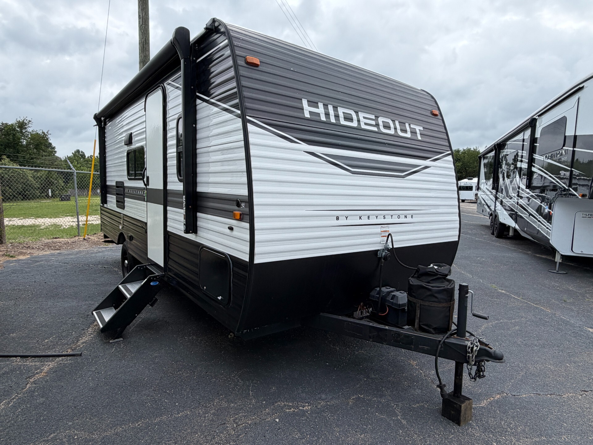 2022 Keystone Hideout 186SS RV