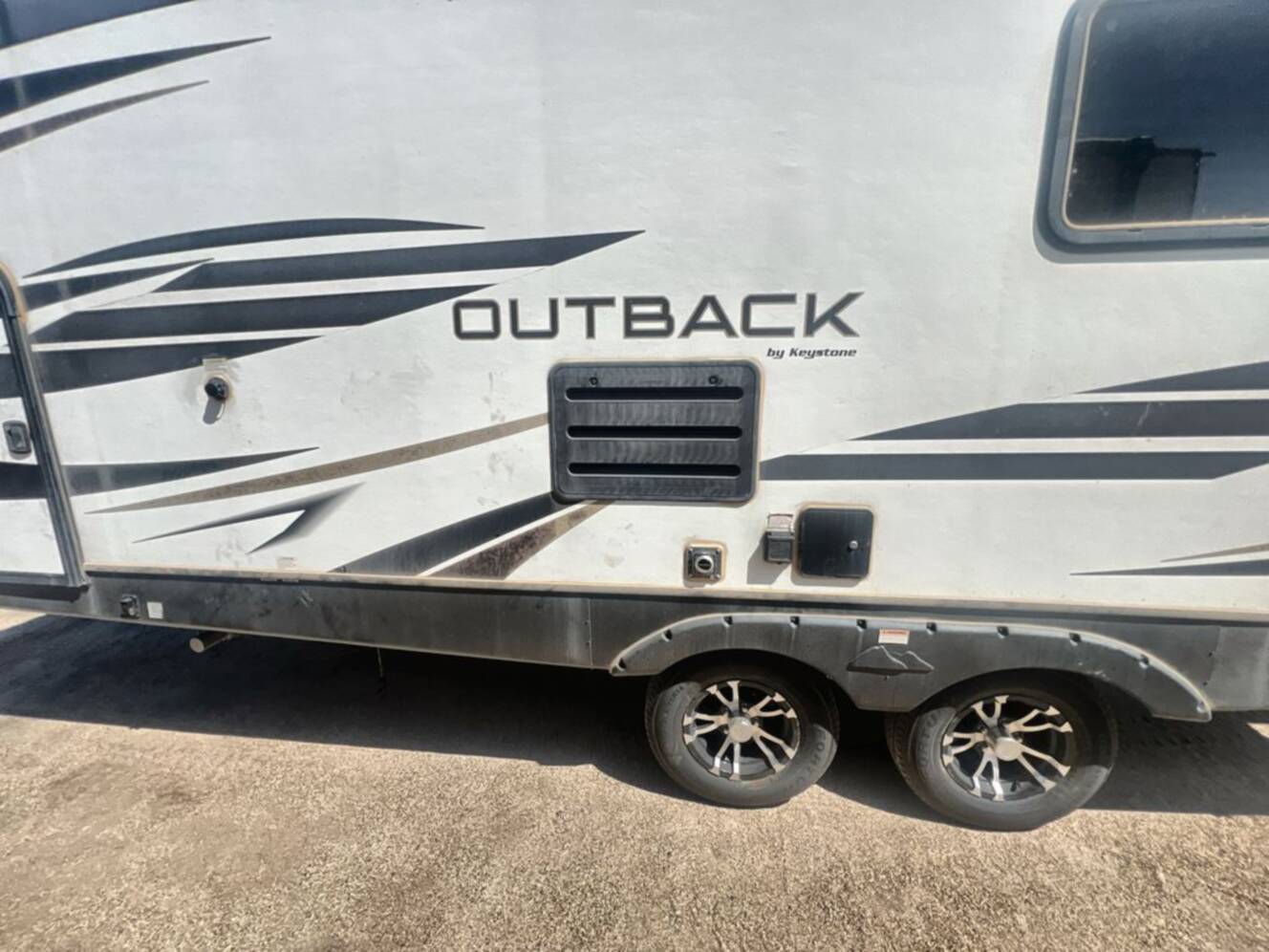 A photo of this 2021 Keystone Outback Ultra-Lite 291UBH