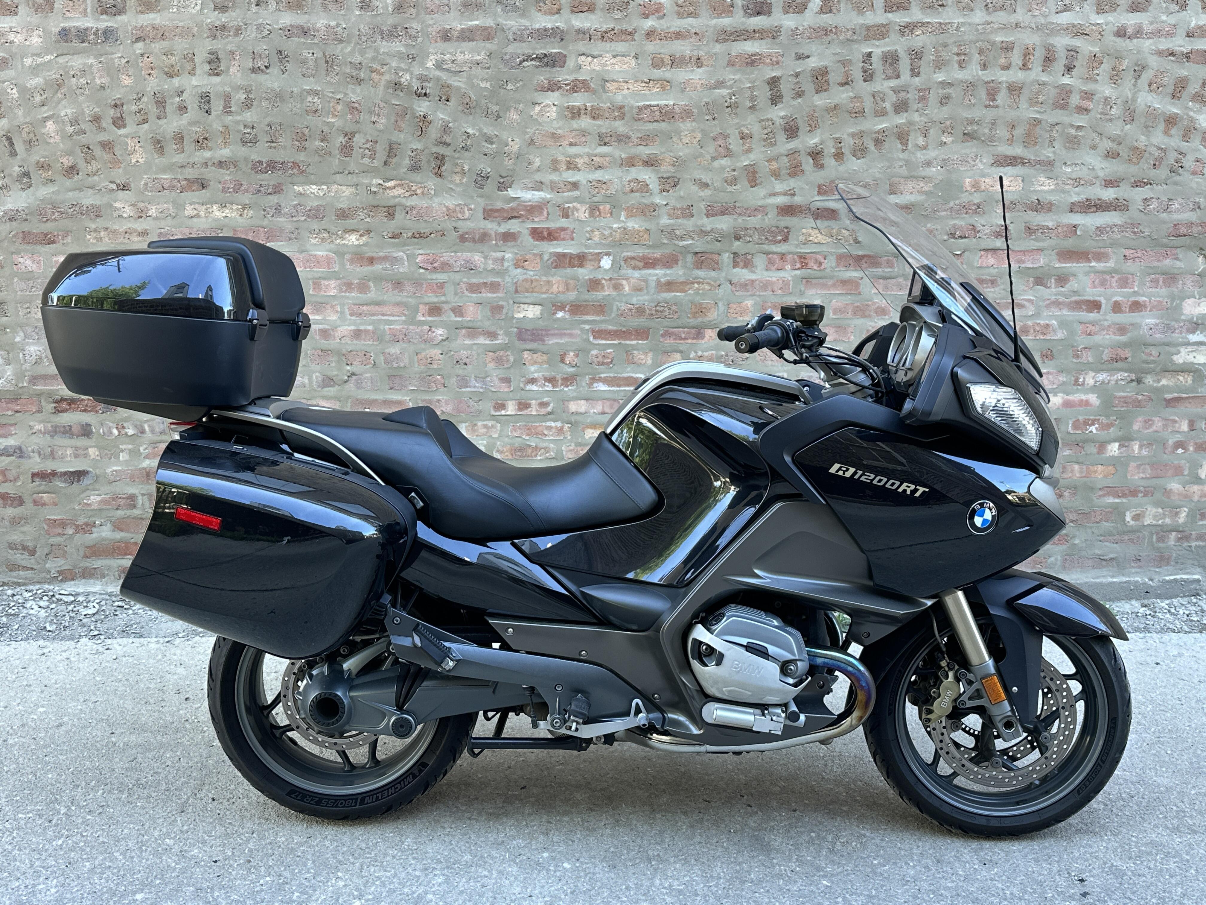 2013 BMW R 1200 RT 1200 RT in Villa Park, IL