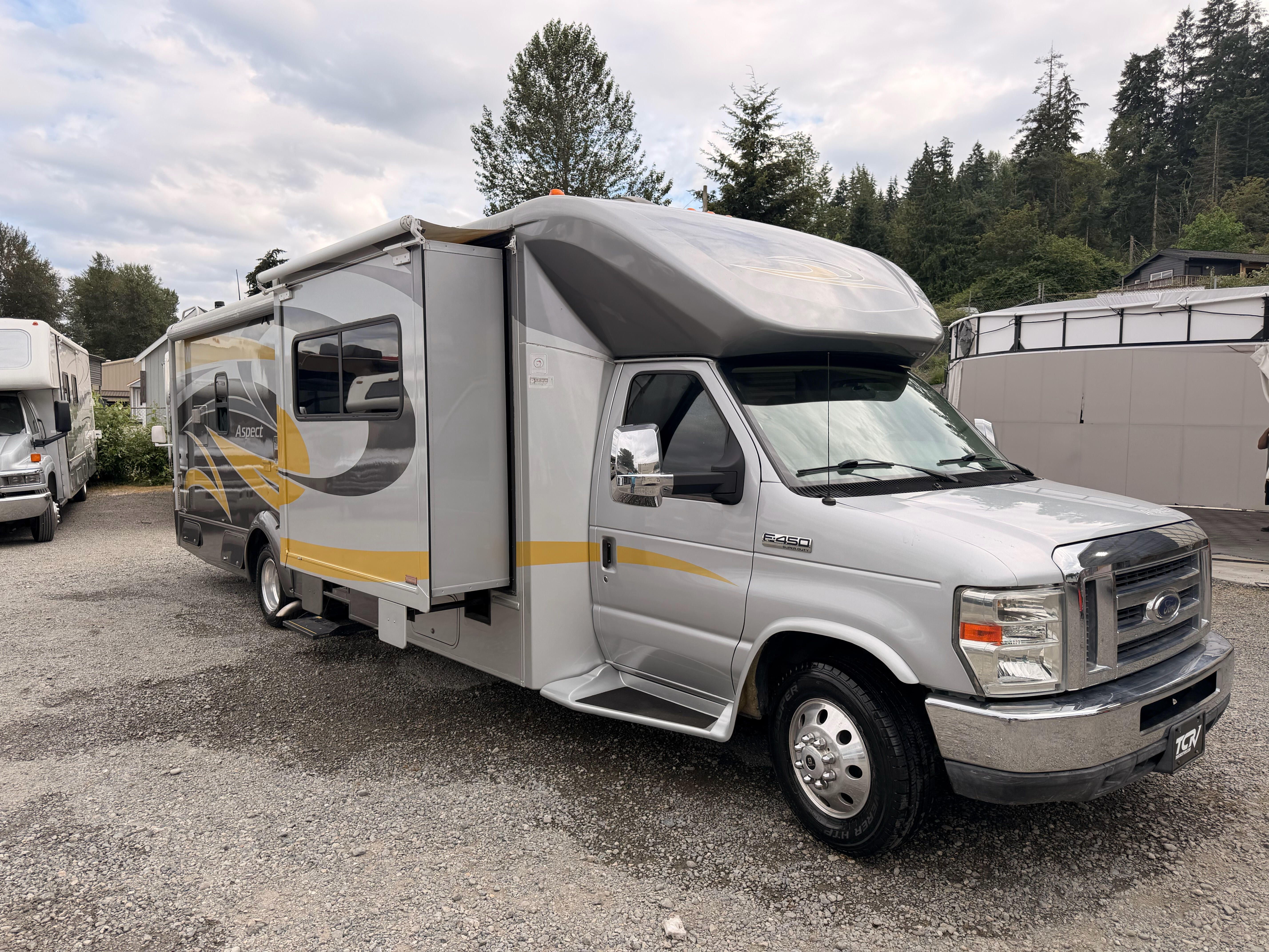 2010 Winnebago Aspect in sumner WA