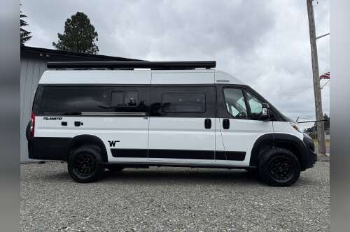 2025 Winnebago TRAVATO 59G in roy WA