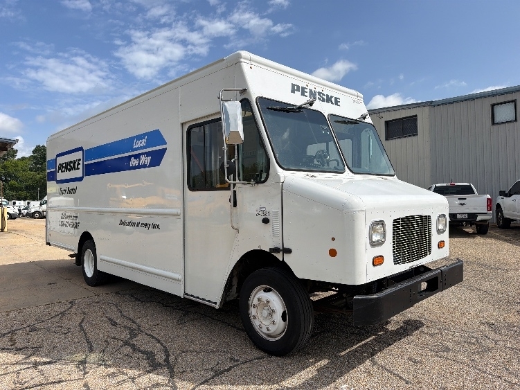2021 Freightliner MT45G in Belden, MS