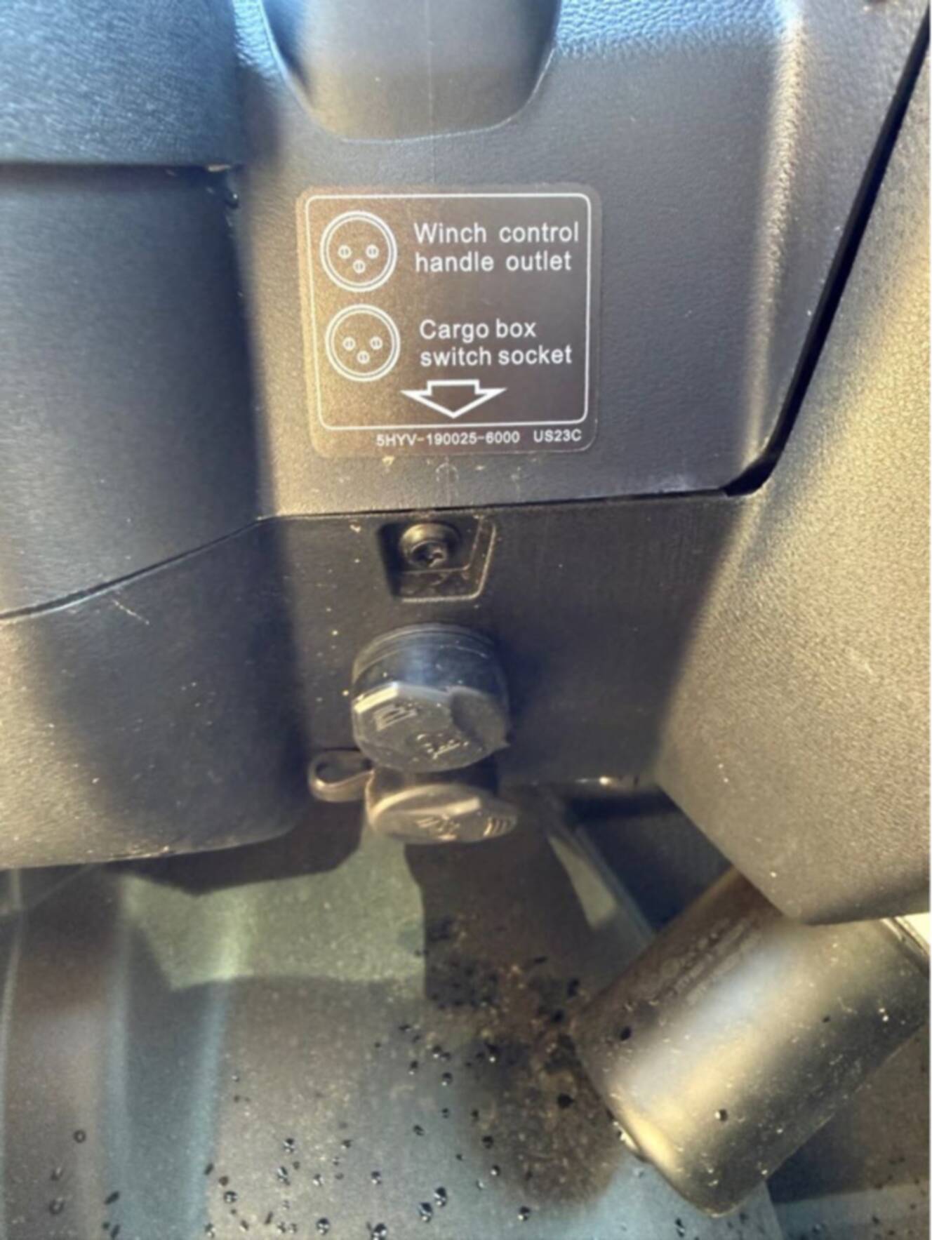 A photo of this 2026 CFMOTO UFORCE U10 XL Pro