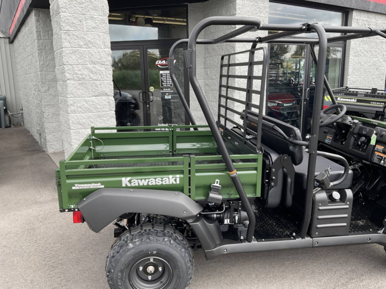 A photo of this 2026 Kawasaki KAT620BTFNN