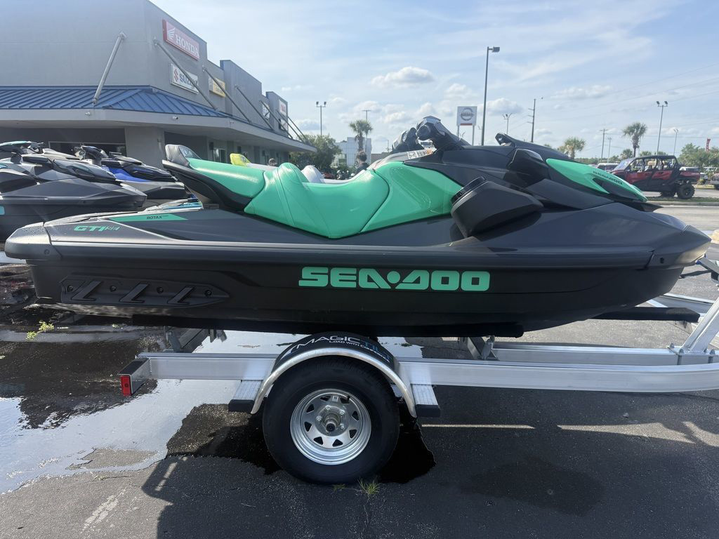 2026 Sea-Doo PWC GTI SE 130 AUD GN IBR IDF 26 SE 130 in Prince George, VA