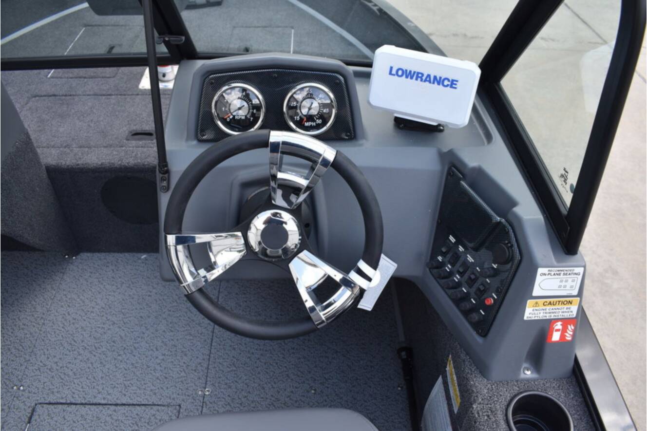 A photo of this 2026 Lowe Boats FM 1625 WT