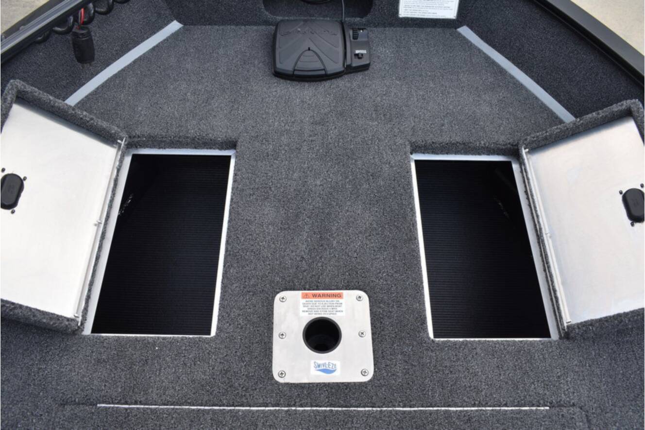 A photo of this 2026 Lowe Boats FM 1625 WT