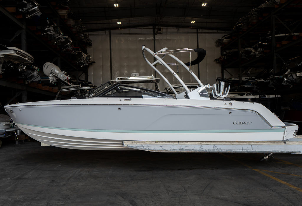 2026 Cobalt Boats CS23 Surf in seattle WA