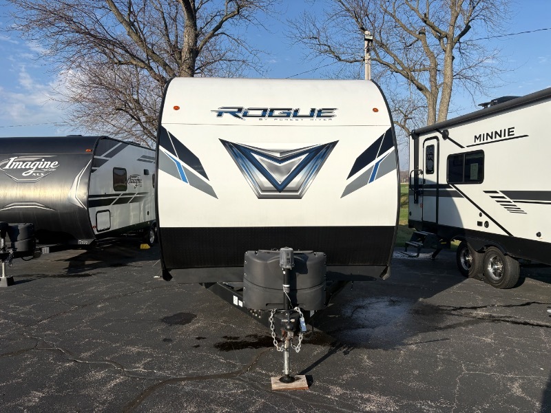 2022 Forest River Vengeance Rogue 25V in rockford IL