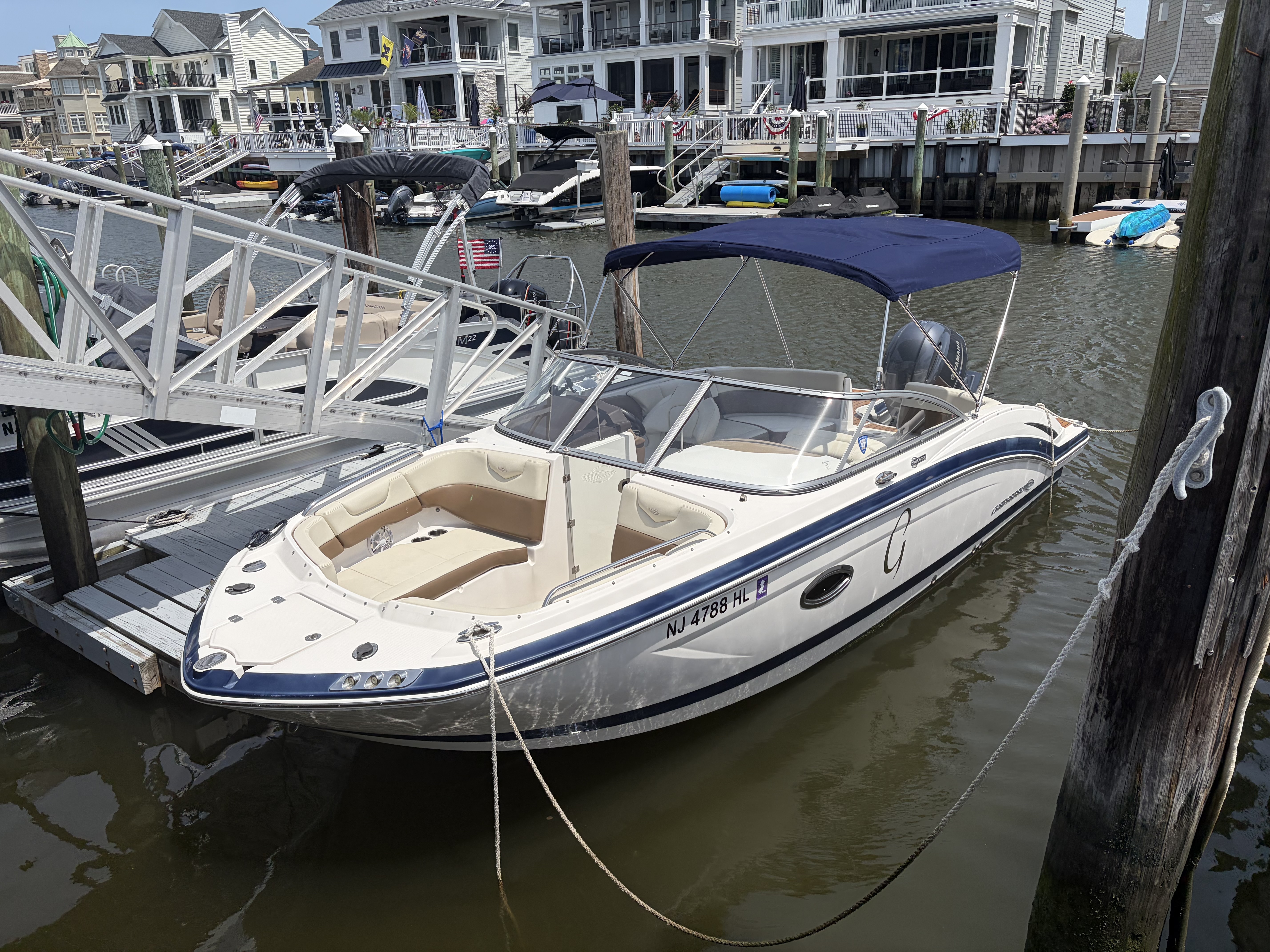 2018 Chaparral 230 SunCoast in somers point NJ