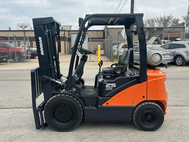 2021 Doosan G25N-7 in Dallas, TX
