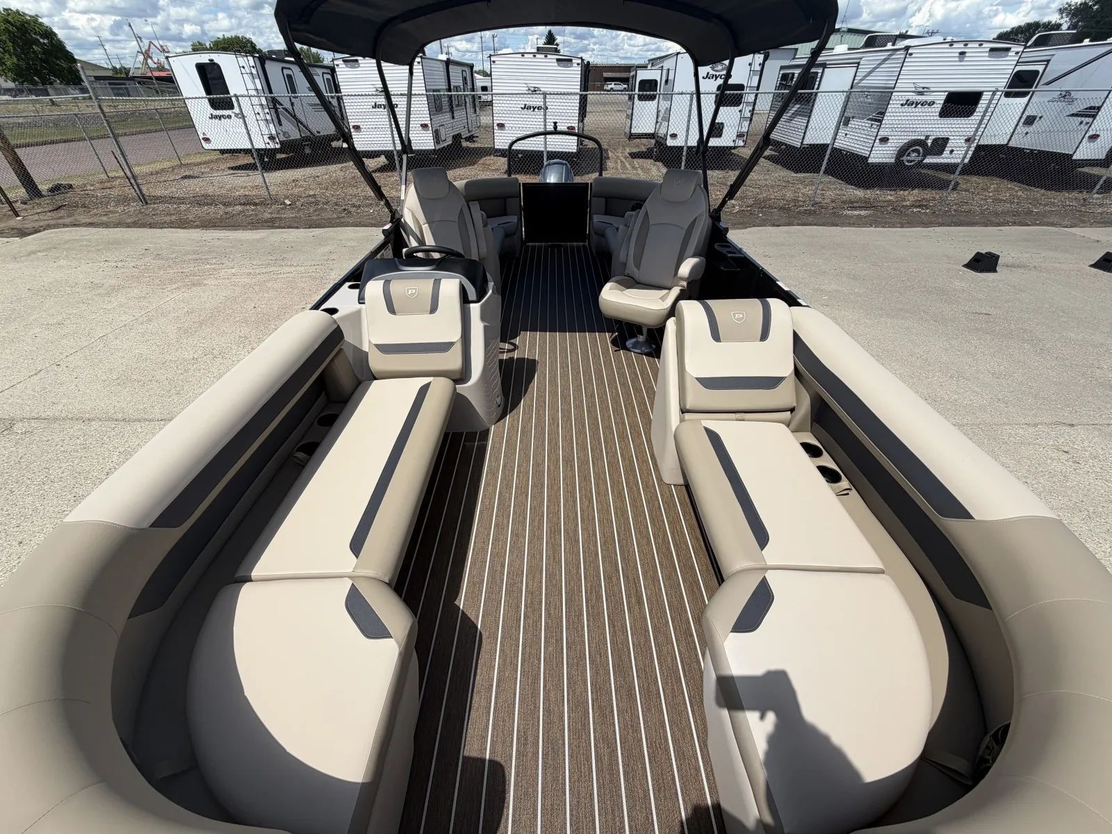 2027 Premier SUNSCAPE 220 RF 115HP BUNK TRAILER XLC - CL in fargo ND