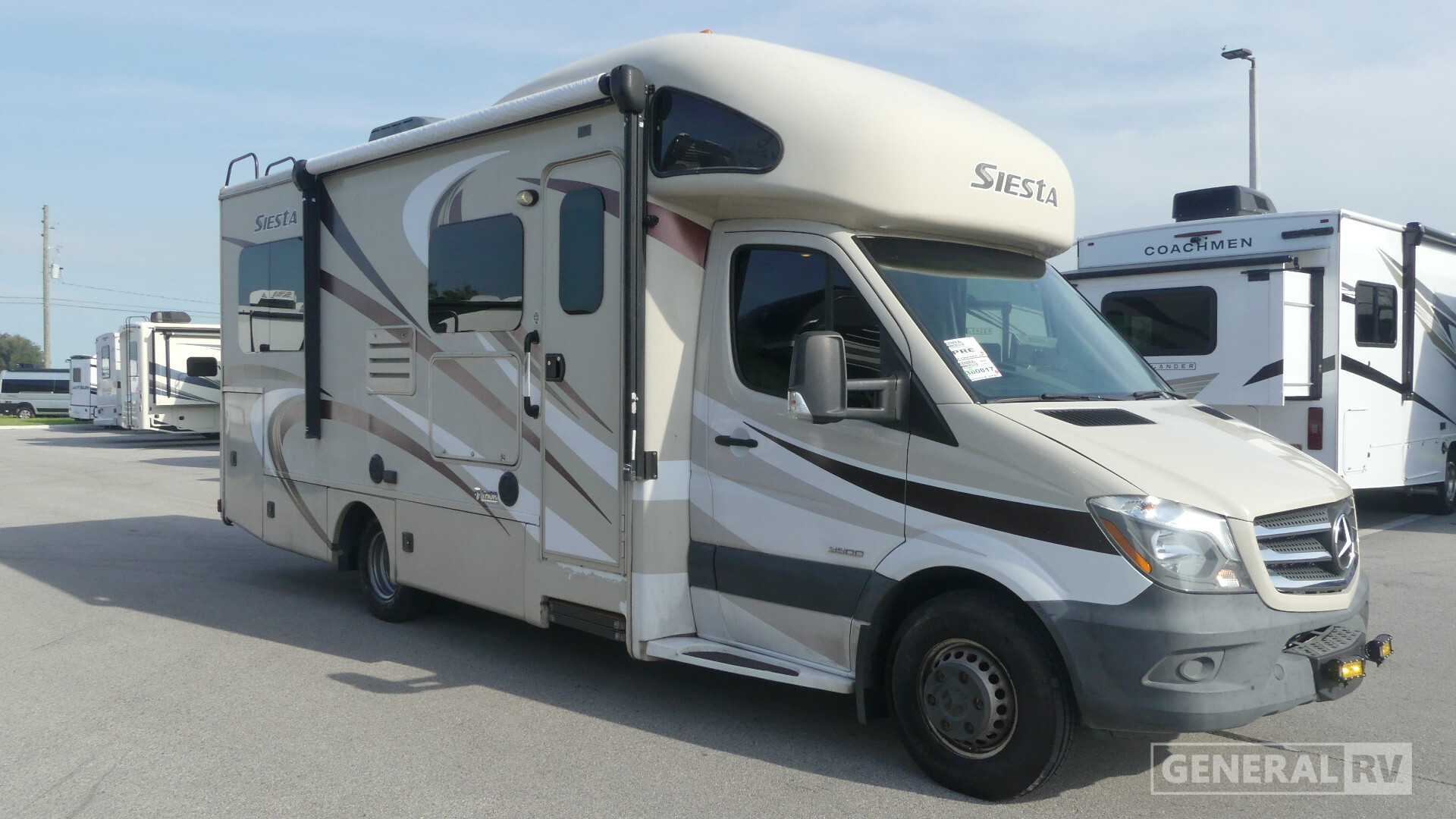 2016 Thor Motor Coach SIESTA SPRINTER 24ST in fort pierce FL