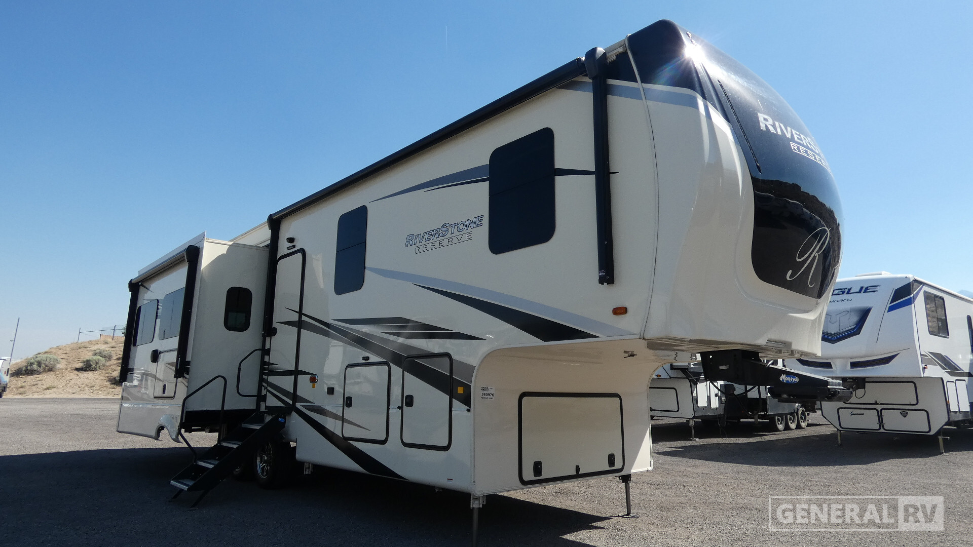 2021 Forest River RIVERSTONE RESERVE 3410PMK in draper UT