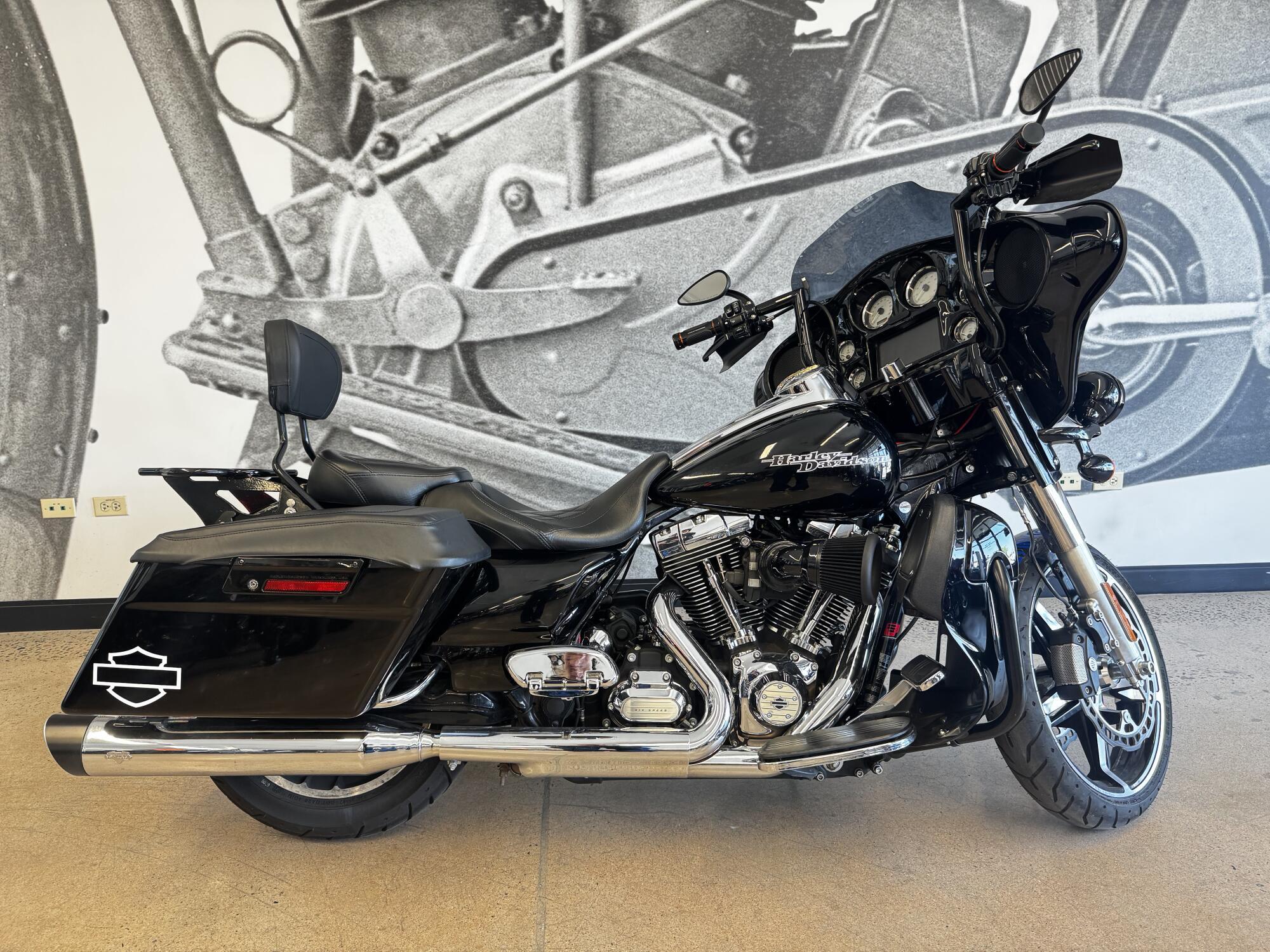 2012 Harley-Davidson Street Glide in Parker, CO